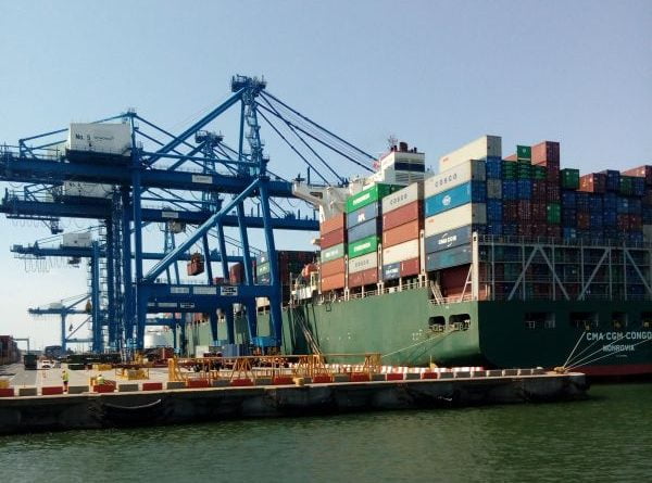 containere portul constanta