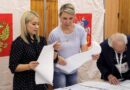 Oficialii separatiști declară VALIDE referendumurile pentru alipirea Doneţk şi Lugansk la Rusia. În Zaporojie, deja sunt… 93% voturi PENTRU