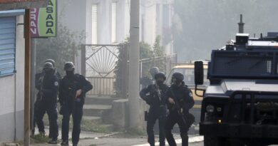 Poliția kosovară, întâmpinată cu focuri de armă într-o zonă majoritar sârbă