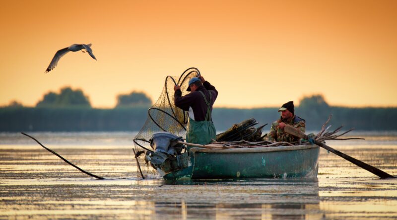 pescuit pescari delta dunarii