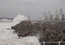Porturile maritime românești, închise din cauza vântului puternic. Cod galben pentru județul Constanța