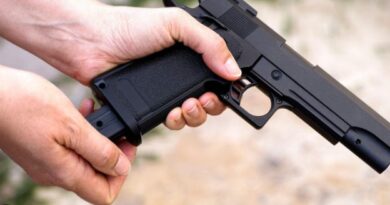 Tânăr cercetat penal: Amenințare cu pistolul în Eforie, urma unei șicanări din trafic